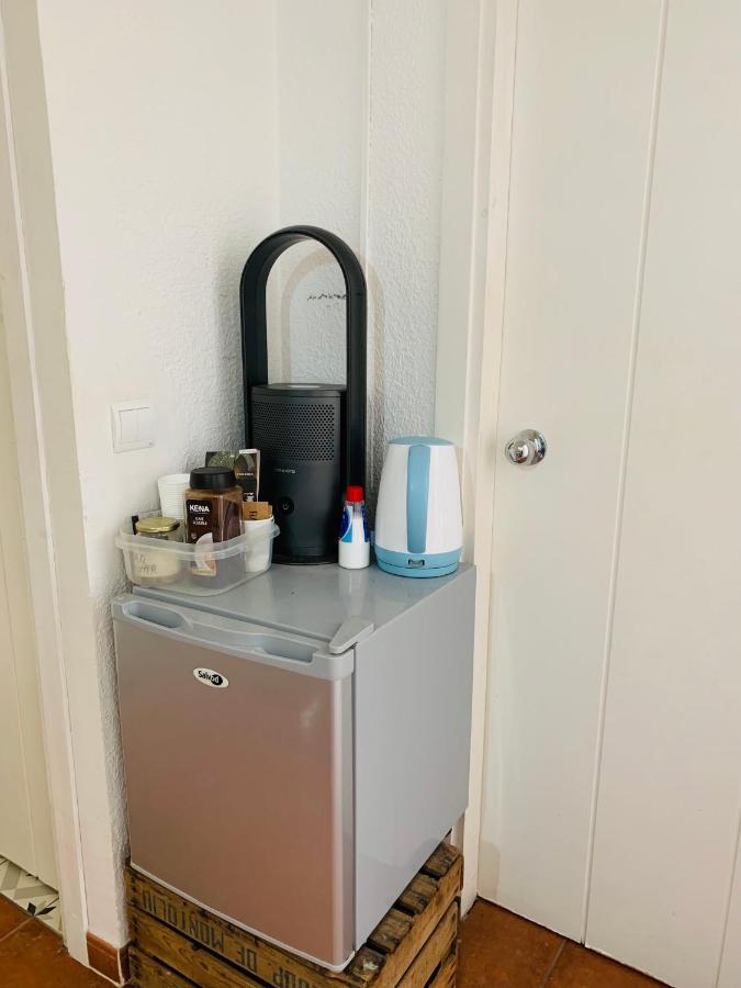 Habitacion Centrica Con Aire Acondicionado Bano Privado Nevera Кадакес Экстерьер фото