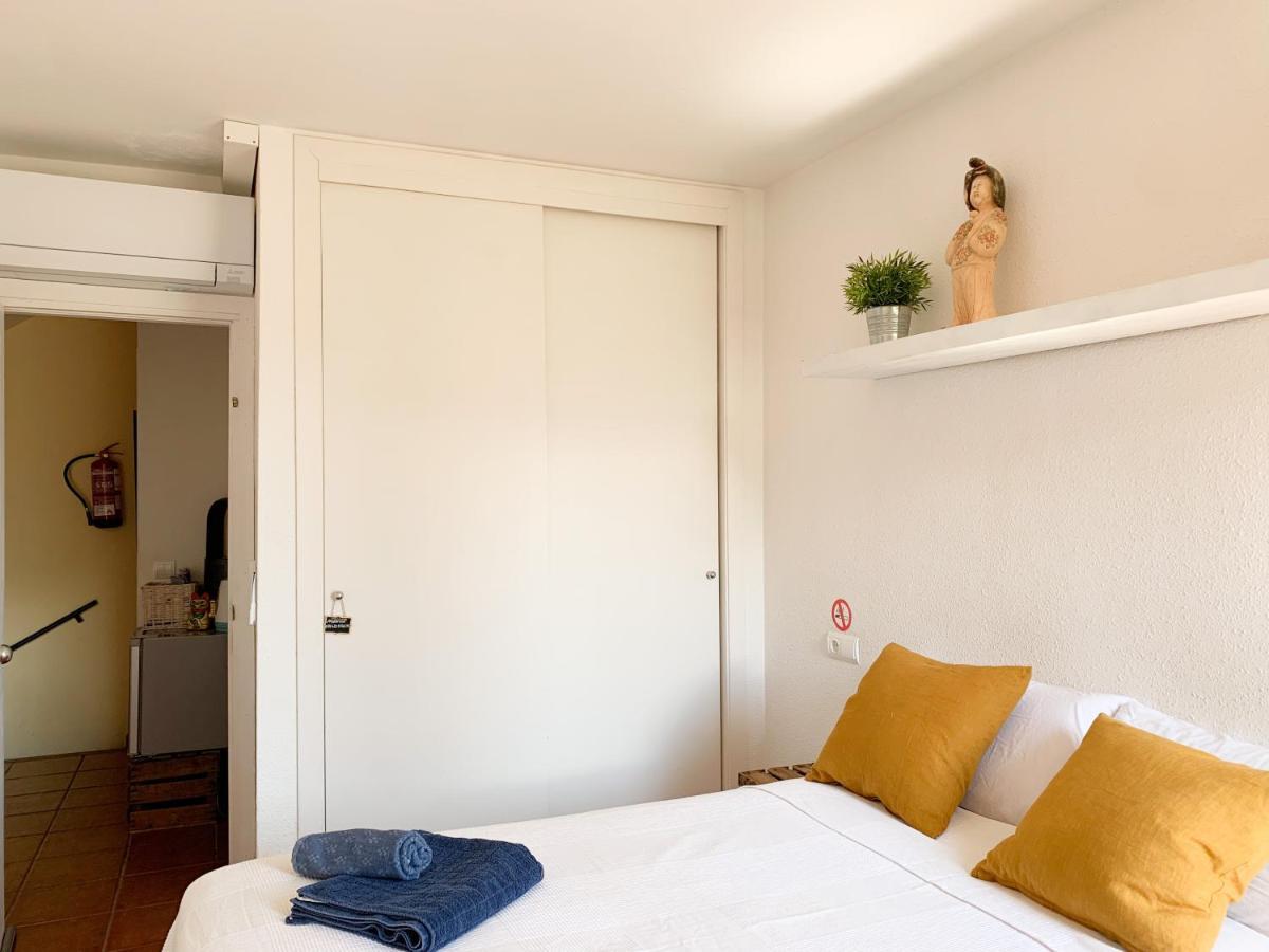 Habitacion Centrica Con Aire Acondicionado Bano Privado Nevera Кадакес Экстерьер фото